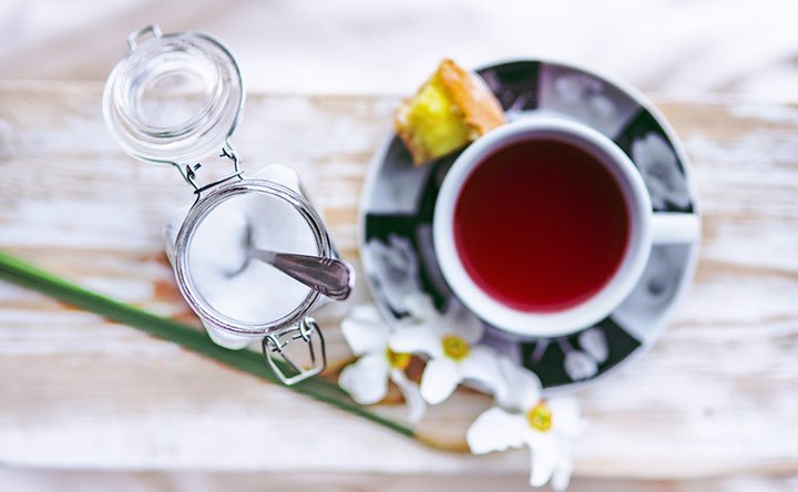 Una tazza di tè per combattere i problemi digestivi